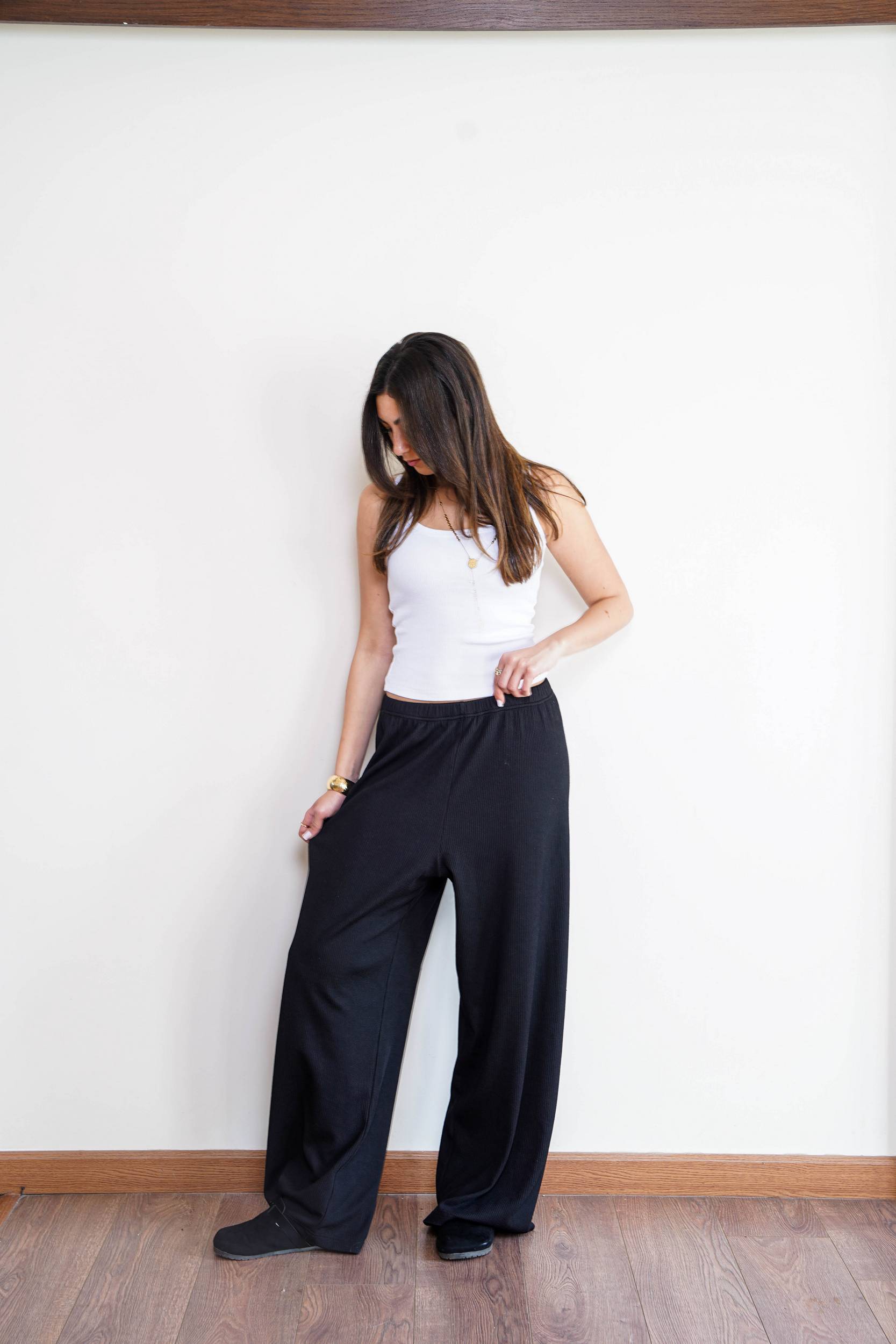 Black everyday pants front